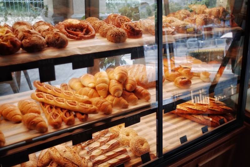 Assurance boulangerie‑pâtisserie à Marseille et environs : l’expertise MMA Marseille Vieux‑Port et MMA Marseille Château Gombert